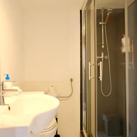 Fixinginn In Santa Isabel * Lissabon