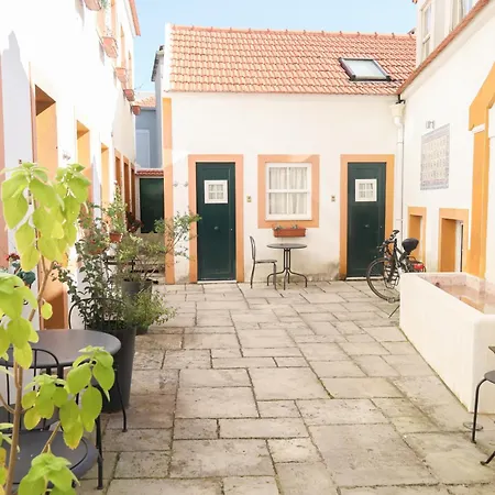 Fixinginn In Santa Isabel Lisbon